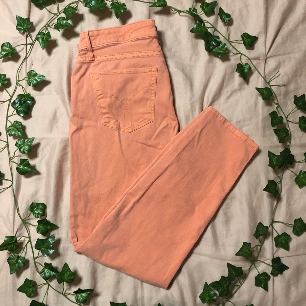 Calvin Klein Salmon Colored Jeans, Size 8, Cropped, Skinny